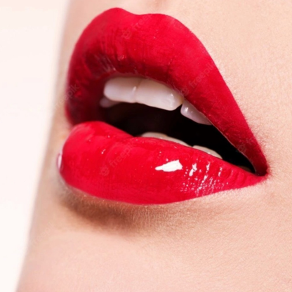Heart Vinyl Cherry Liquid Lipstick